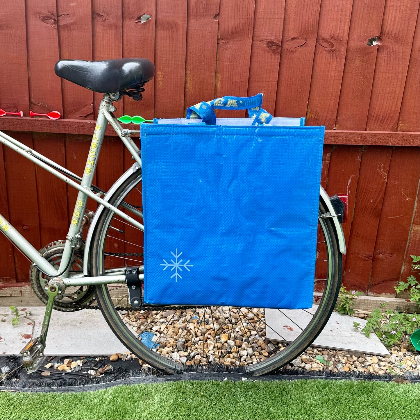 Bicycle Pannier Upcycled ikea cool bag frakta tote bag