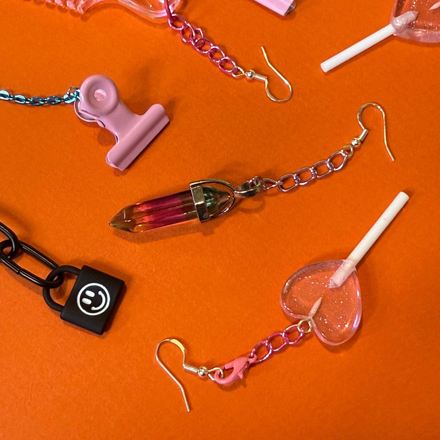 Charm drop chain earrings