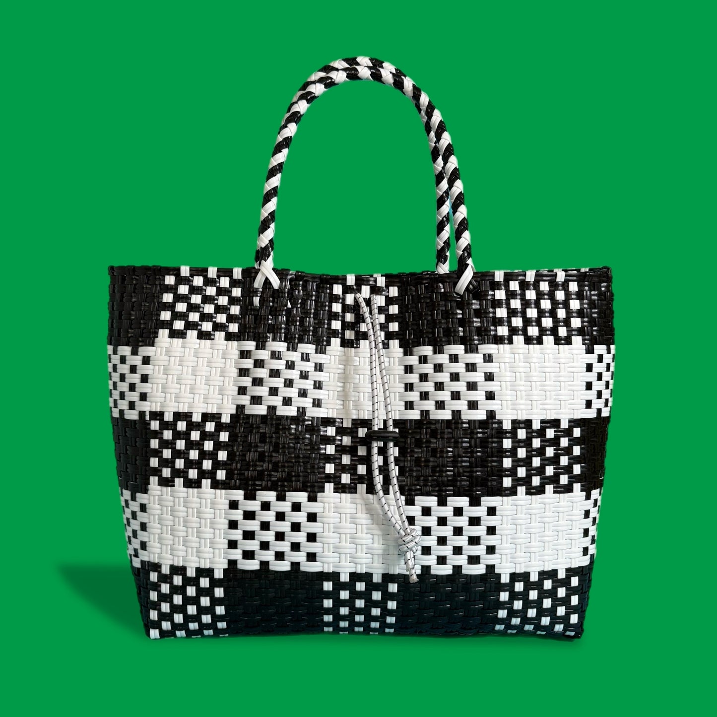 Bicycle Pannier B&W check plastic woven basket