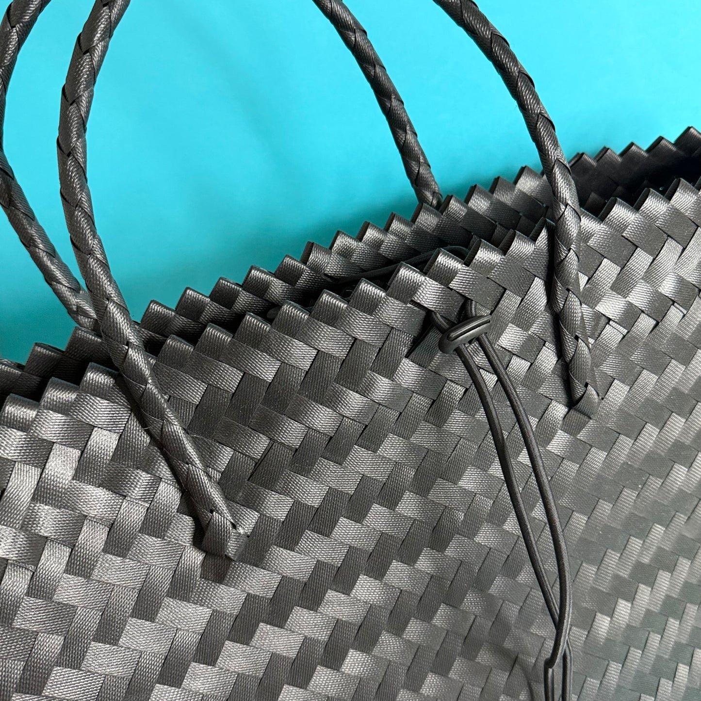 Bicycle Pannier XL black plastic woven basket