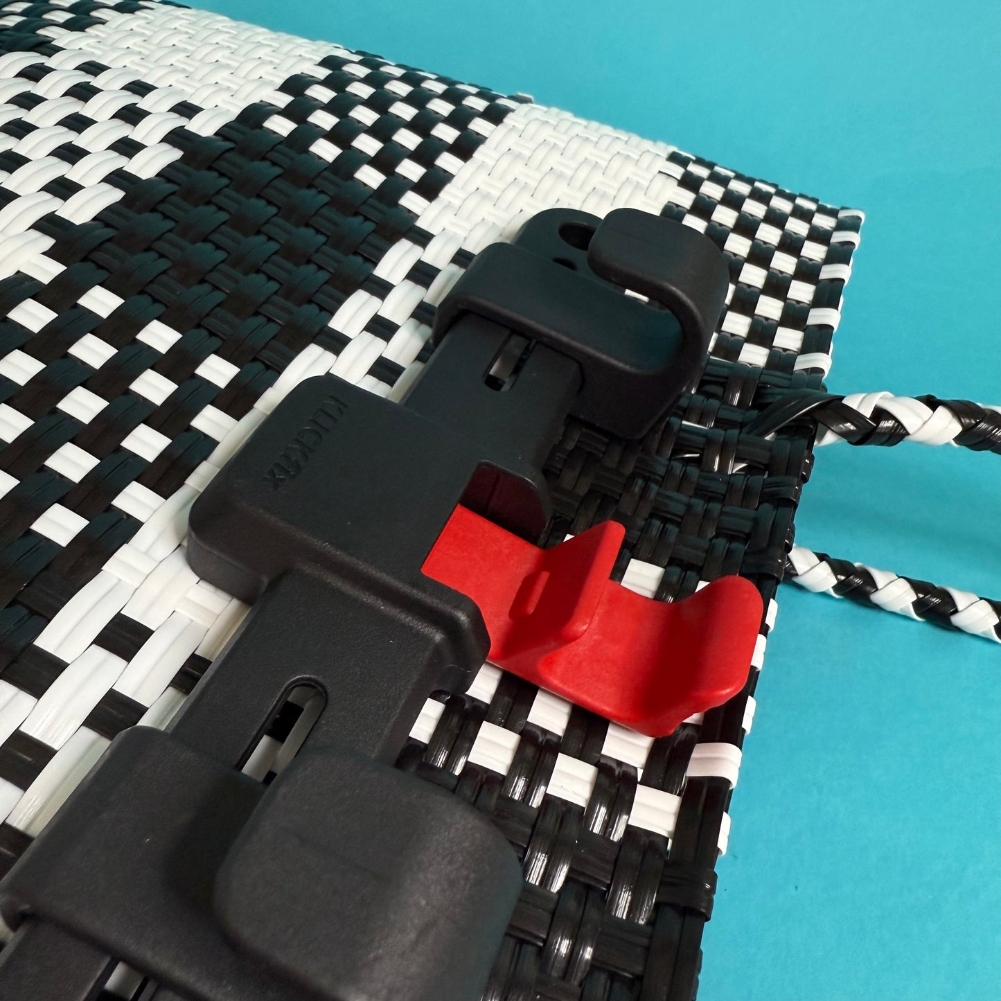 Bicycle Pannier B&W check plastic woven basket