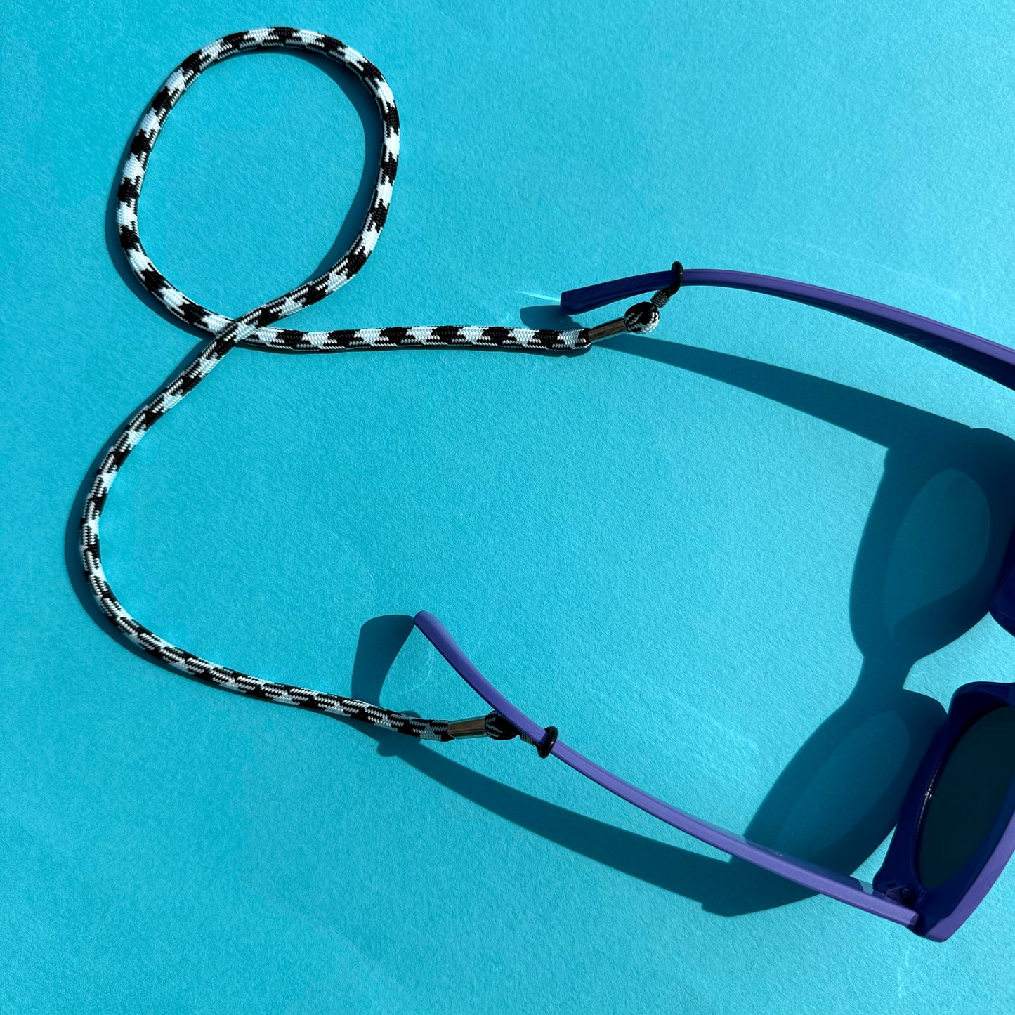 Glasses chain paracord black & white