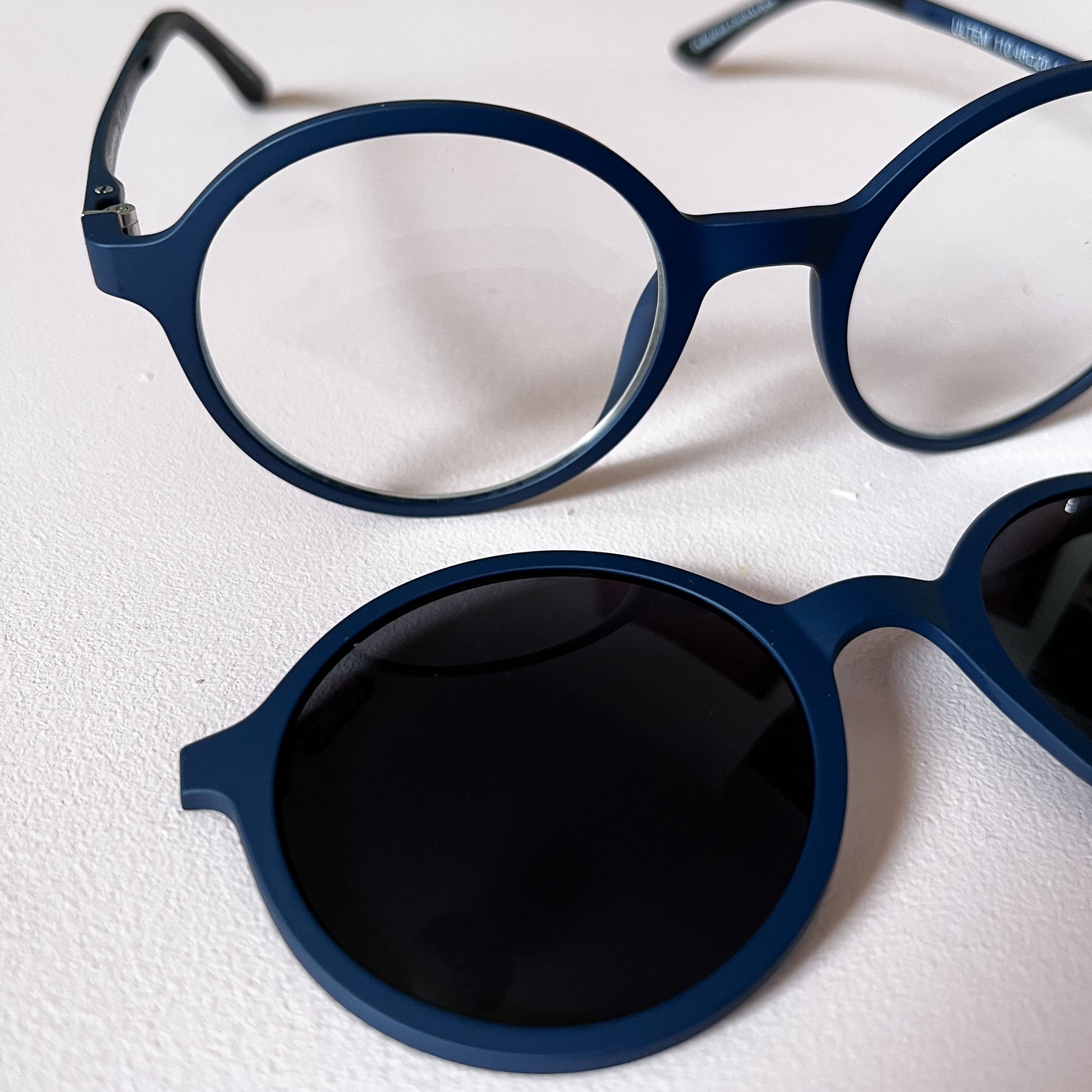 Navy blue magnetic glasses & sunglasses in one +1.5 reader lenses Goodordering