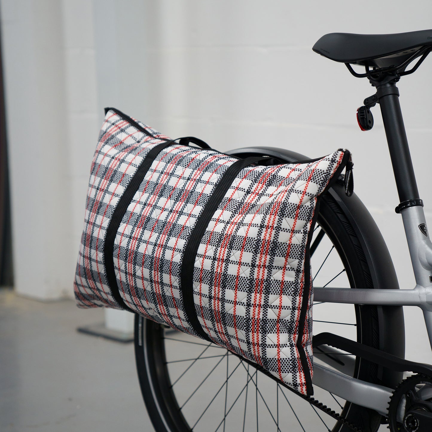 Eco Tartan “Billow” bag pillow pannier