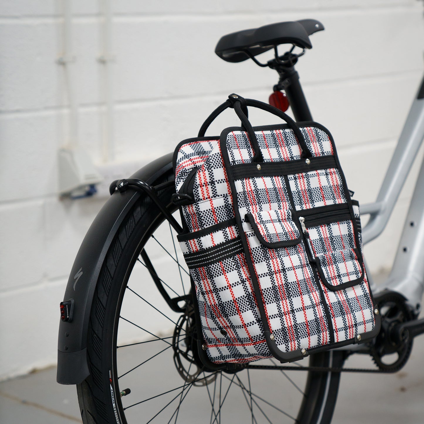 Tartan sustainable picnic pannier shoulder bag