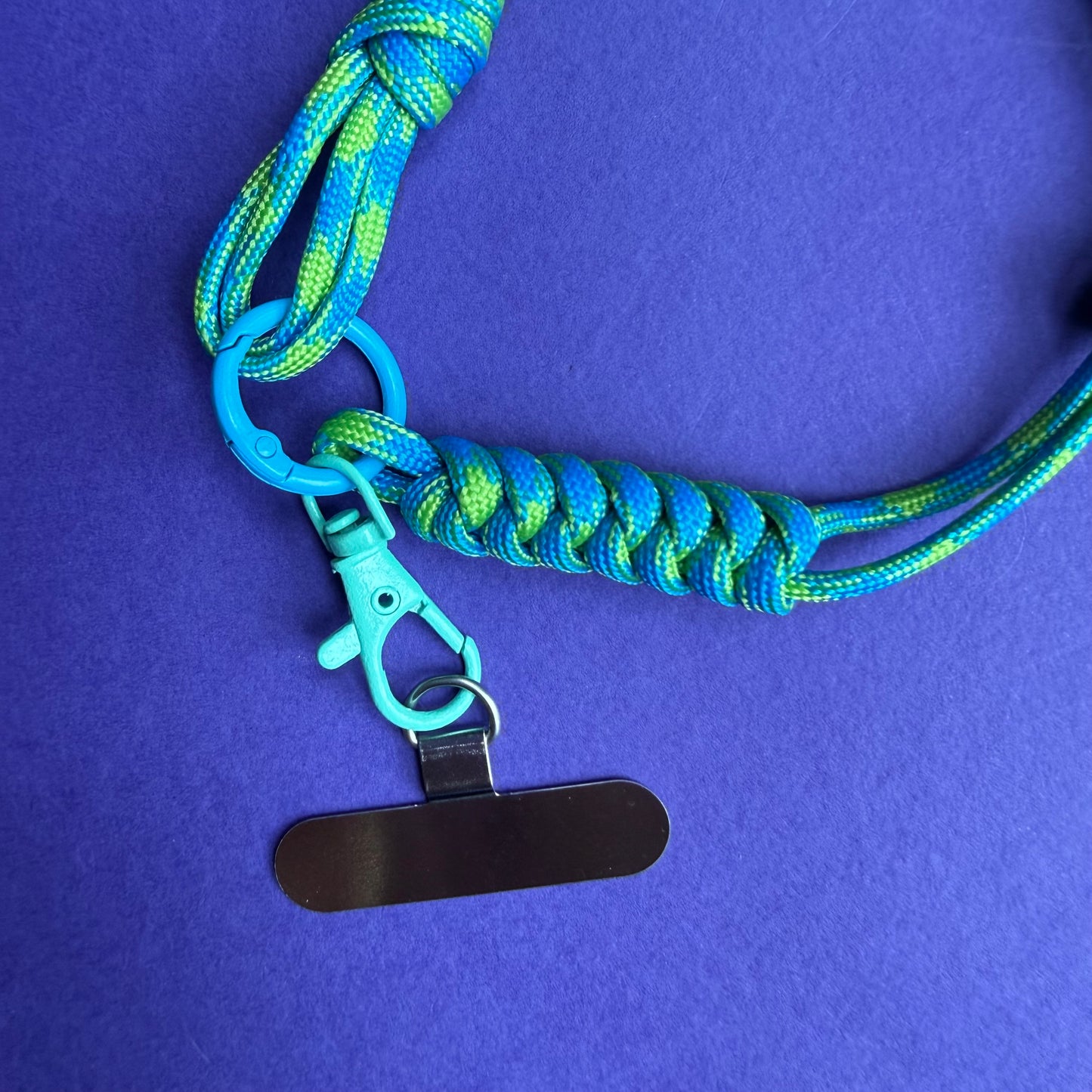 Phone wrist strap with fidget beads