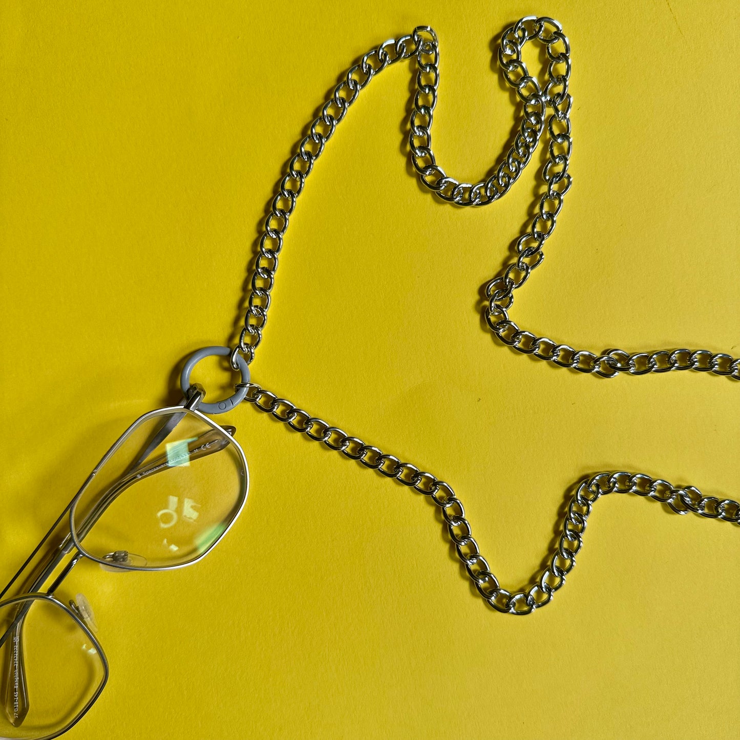 Glasses holder long pendant chain