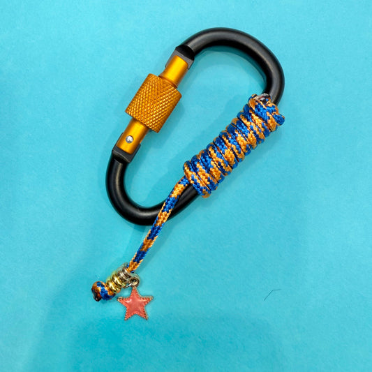 Paracord wrapped carabiner blk-org