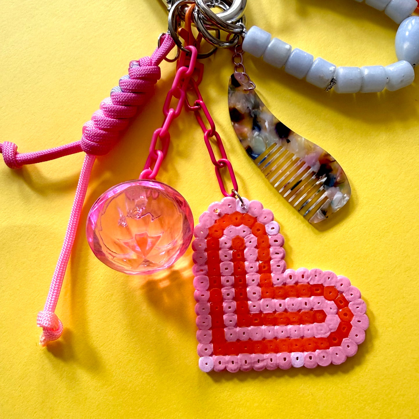 Bag charm and keyring Comb