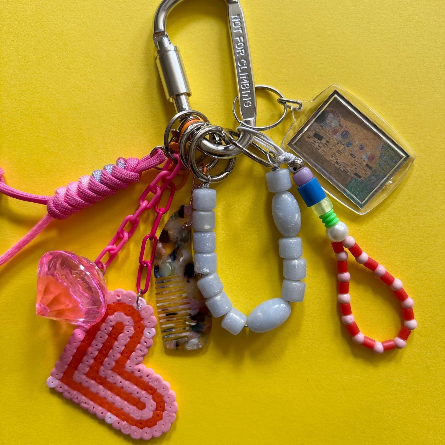 Bag charm and keyring Comb
