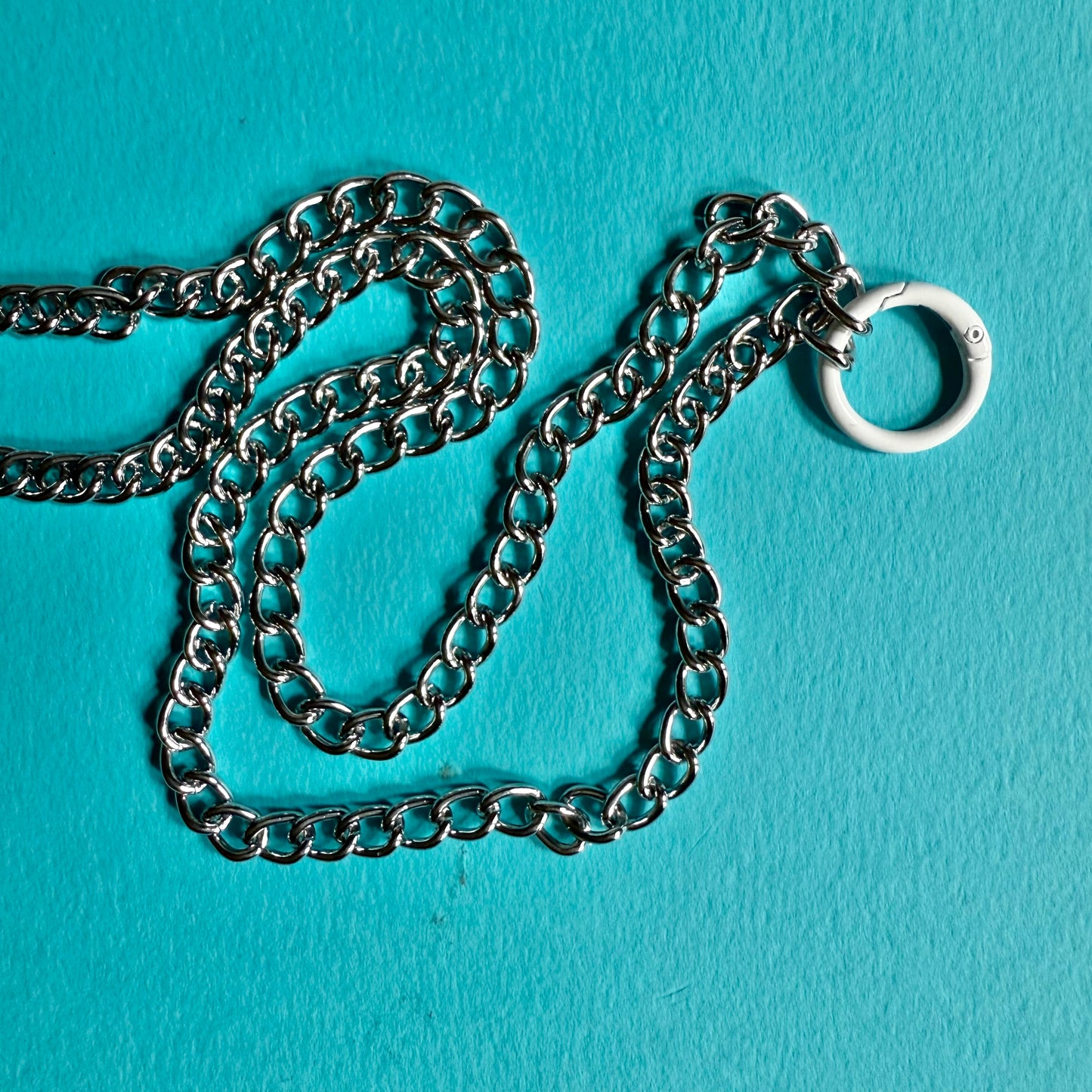 Glasses holder long pendant chain