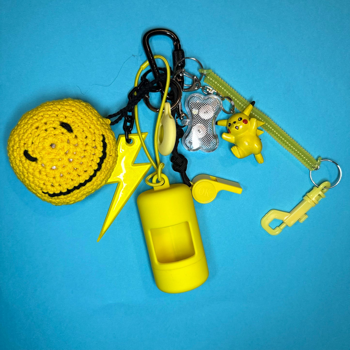 Bag charm and keyring yellow smiley doggy airtag