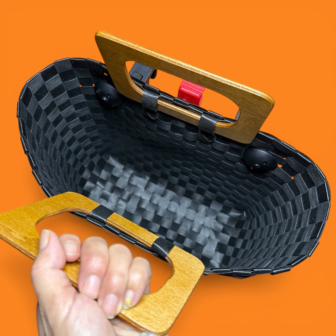 Woven Japanese basket bike pannier bag with wooden handle