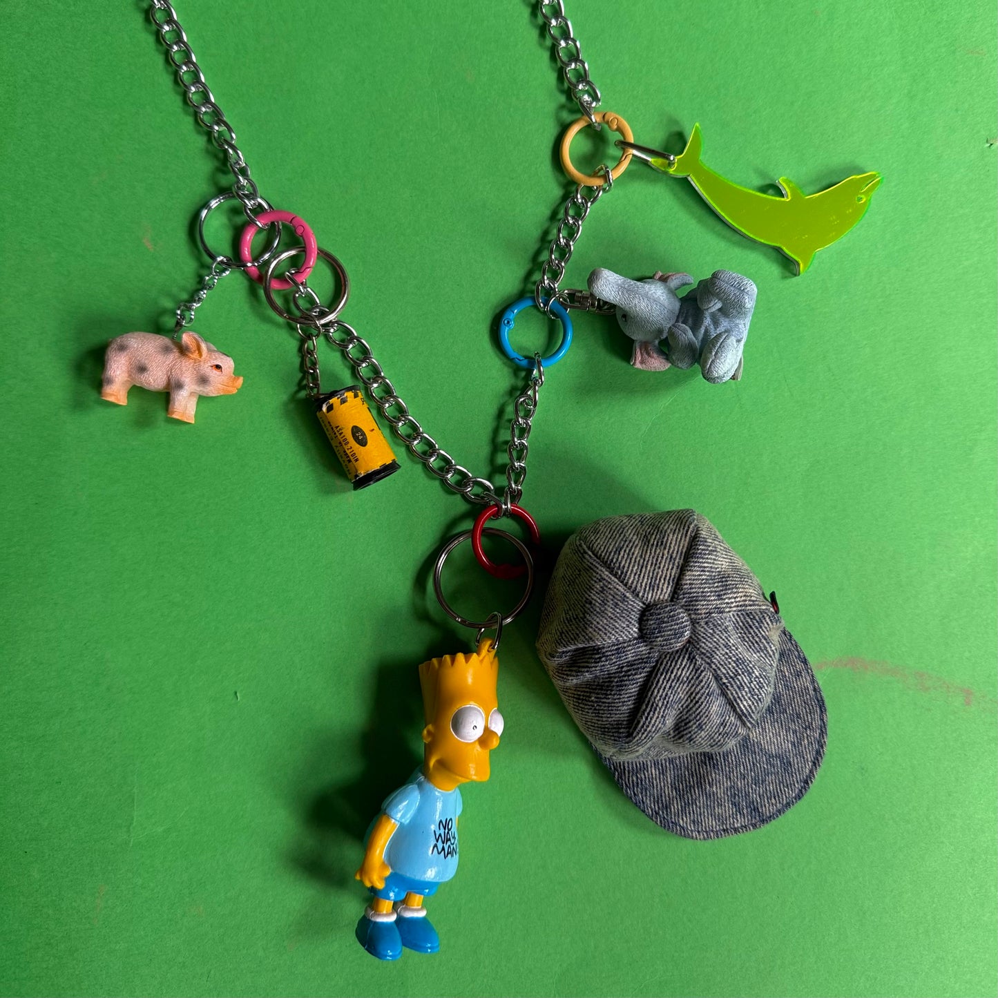 Long charm necklace 90s cap