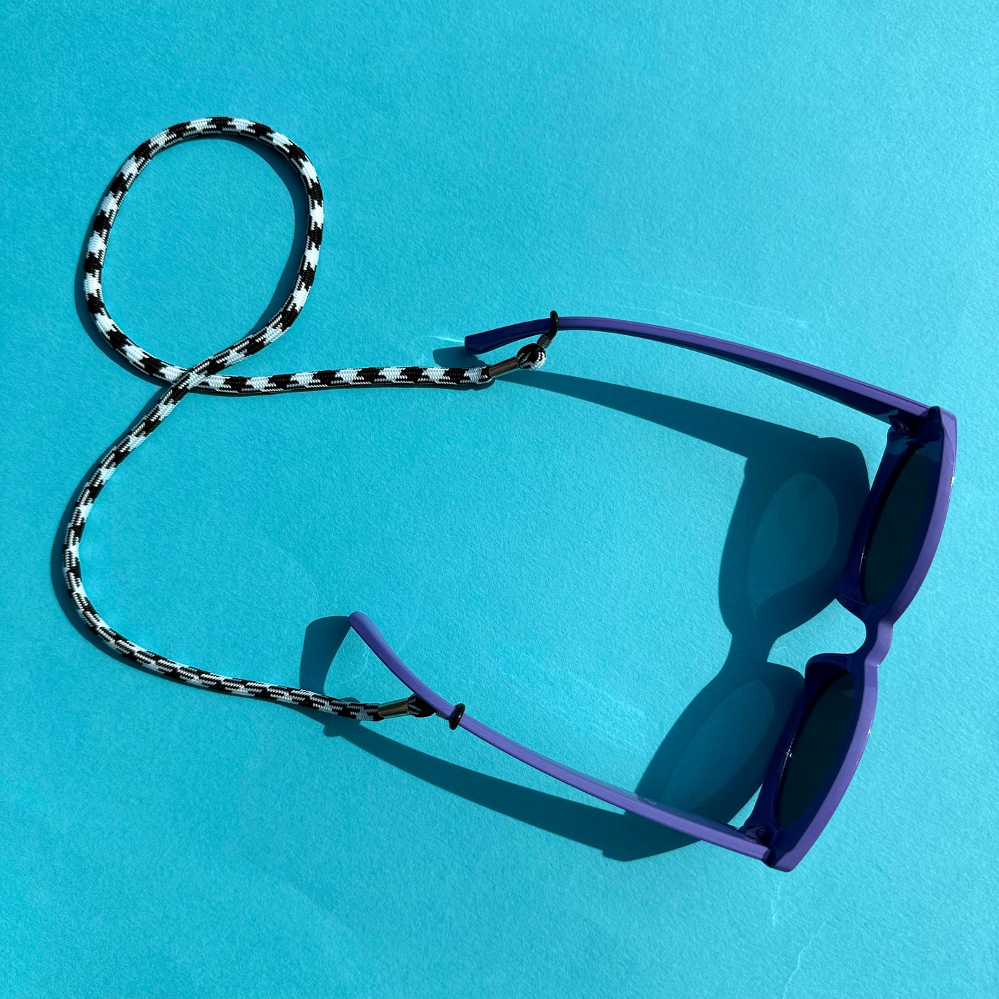 Glasses chain paracord black & white