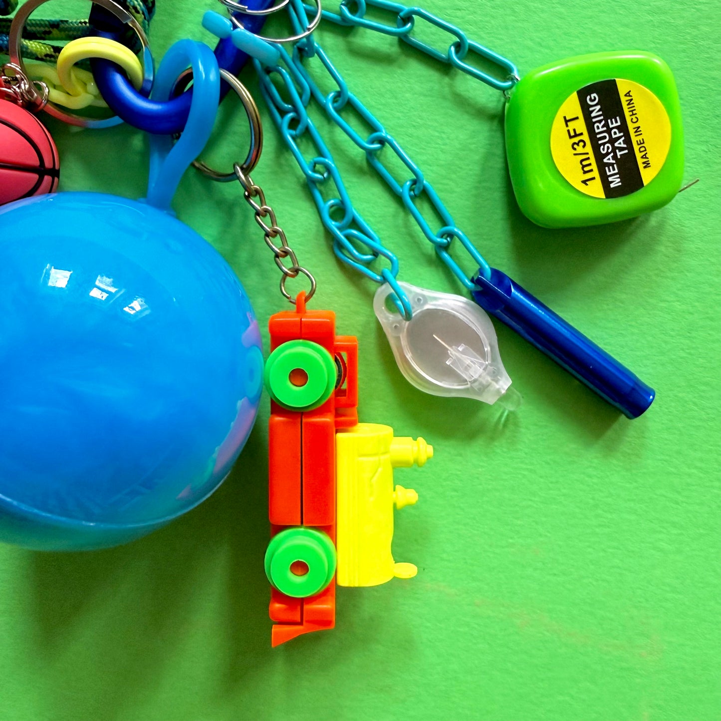 Bag charm and keyring 80s train poncho
